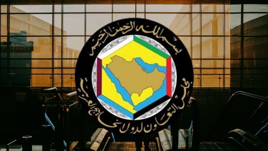 GCC Schengen-style tourist visa lets you visit UAE, Saudi, Qatar, Oman, Bahrain & Kuwait. Learn GCC tourist visa release date, rules & how to apply.