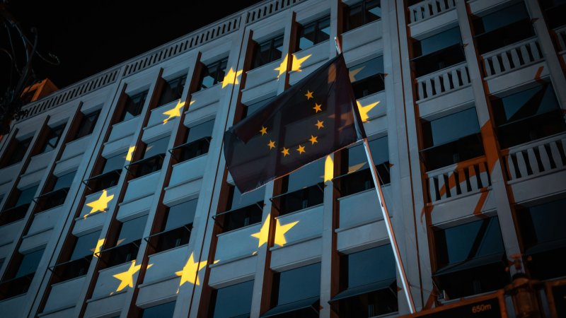 Get expert help to apply for Schengen visa (Type C) and travel to 29 European countries with one visa.